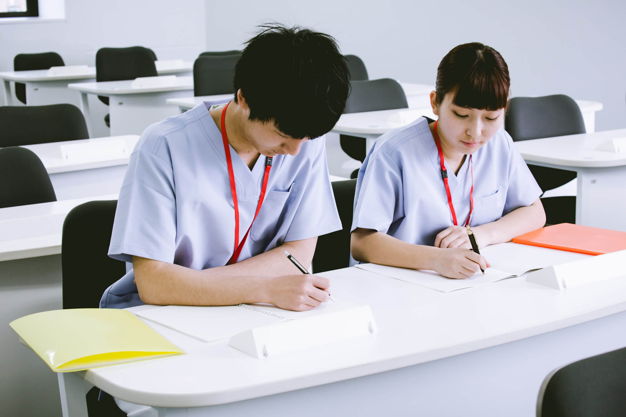 准看護師が通信制学校に通うときにかかる費用